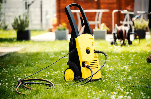 Playground Equipment Cleaning in Callender, CA